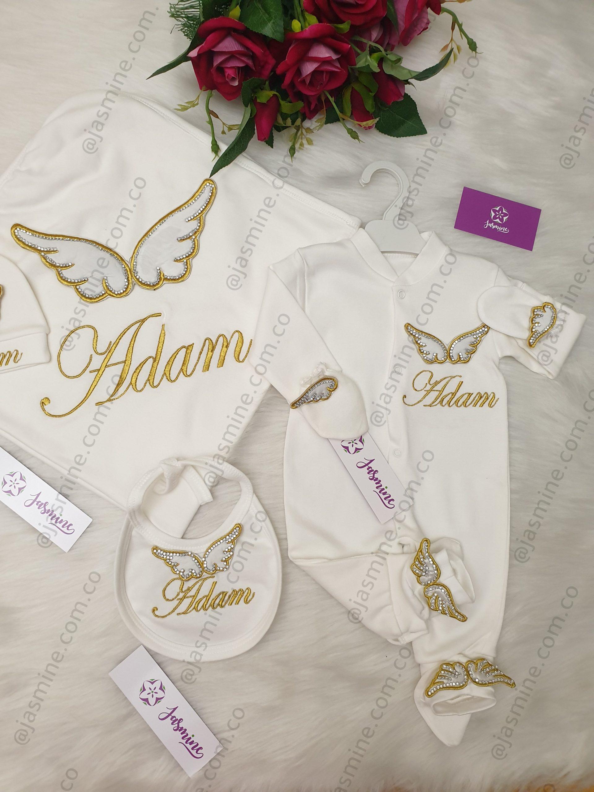 طقم قطن ٦ قطع : اسم آدم Adam+ استراس على الجناحات - الصورة 2
