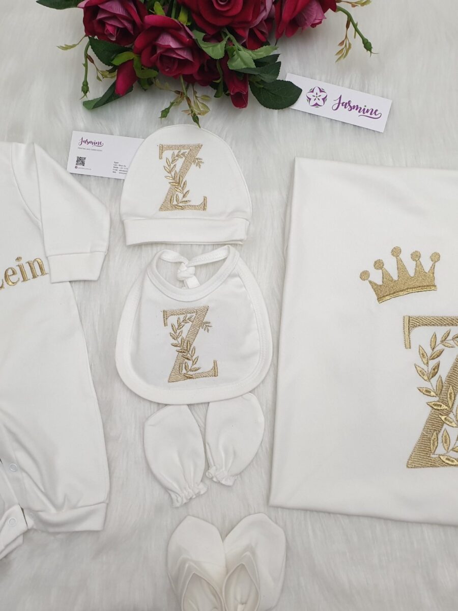 طقم قطن ٦ قطع : اسم زين Zein" welcome welcome our prince"