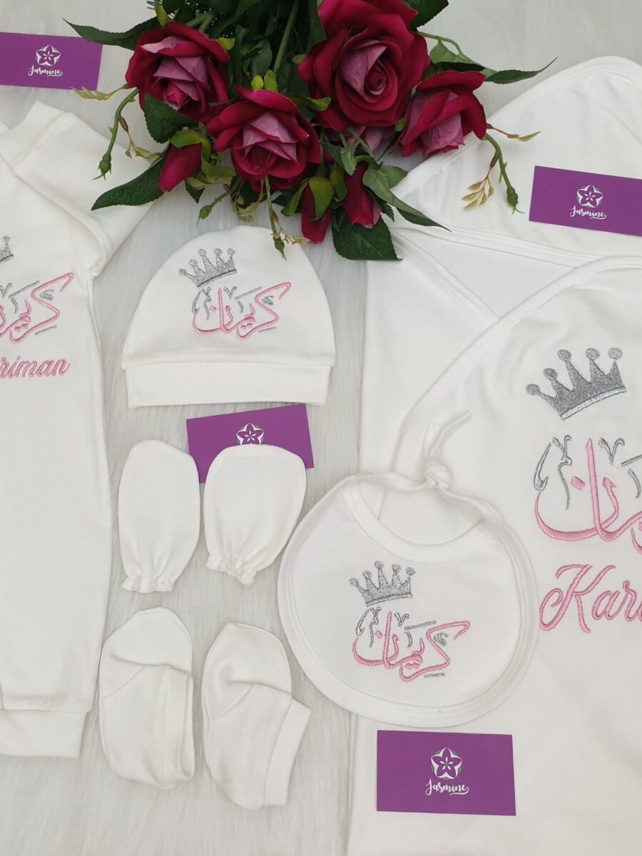 طقم قطن ٦ قطع : اسم كريمان Kariman "welcome our princess "