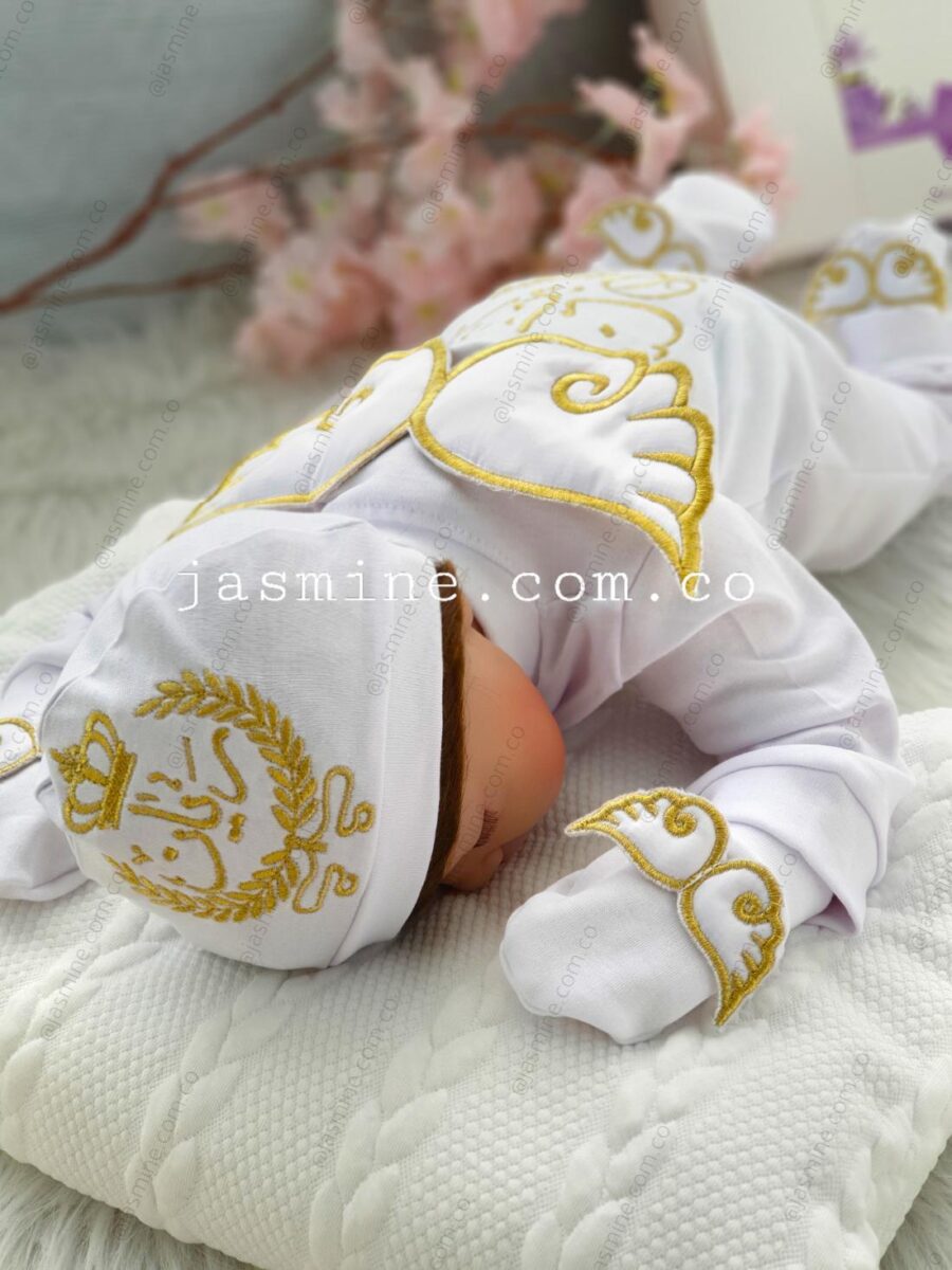 طقم مولود 6 قطع قطن بيور باسم ريان ثيم ملكي cotton set baby clothes name Rayan