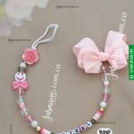سلسلة لهاية بيبي مولود بنت مع اسم المولود (رتيل Rateel) baby pacifier clips Name