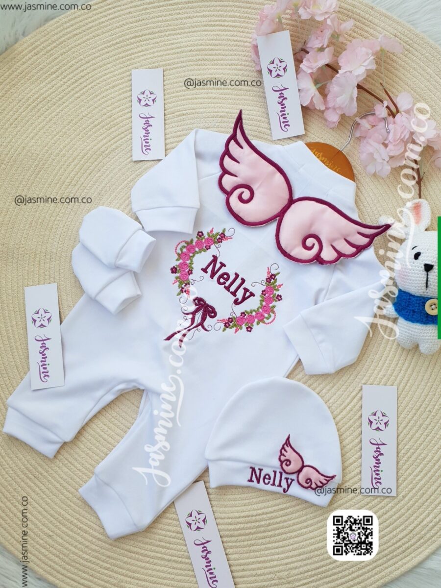 طقم قطن بيور 6 قطع طقم سبوع ومباركة مولود اسم (نيللي) baby cotton set Hello world I'm Nelly