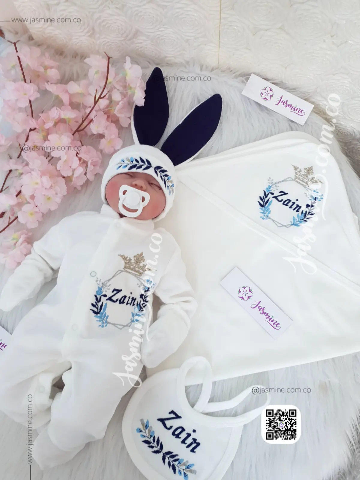 طقم بيبي ارنوب استقبال مباركة سبوع مولود طقم 6 قطع قطيفة شتوي ( زين Zain ) ثيم ورد (3)