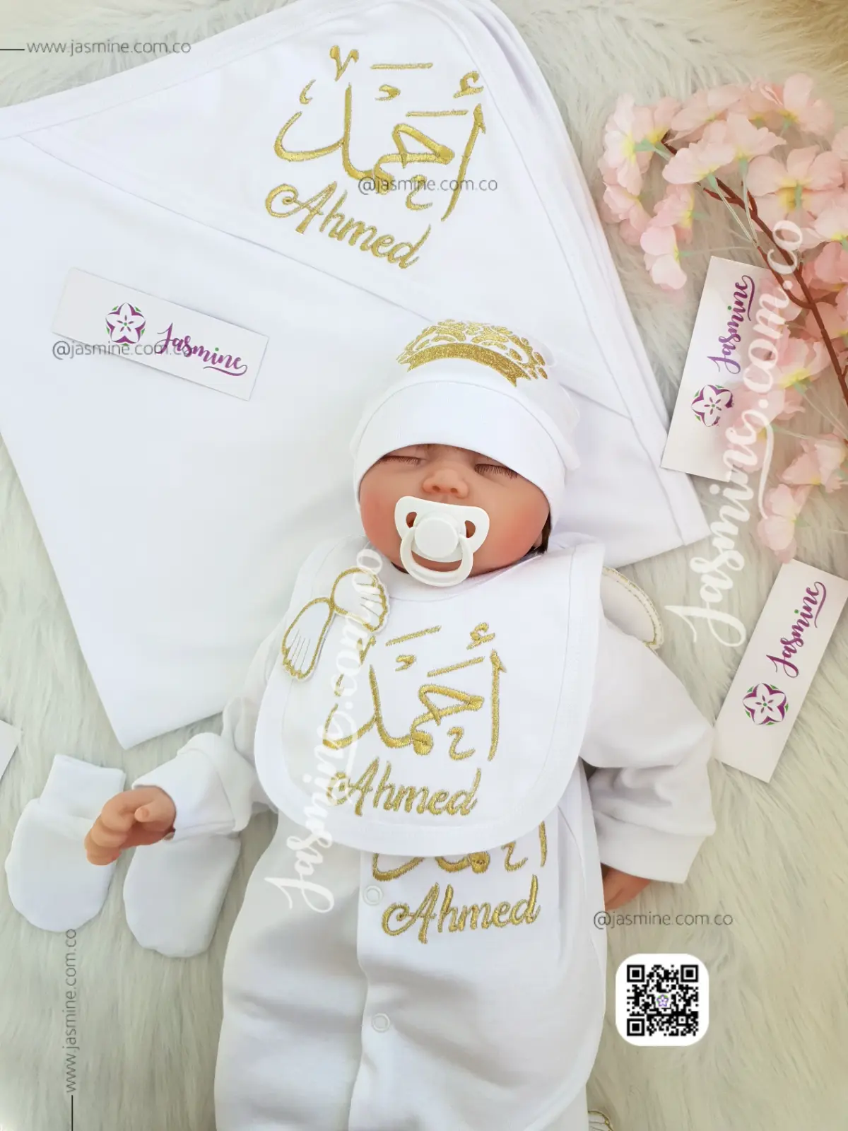 طقم استقبال مولود تطريز 6 قطع قطن صيفي (أحمد Ahmed) جناحات بارزة