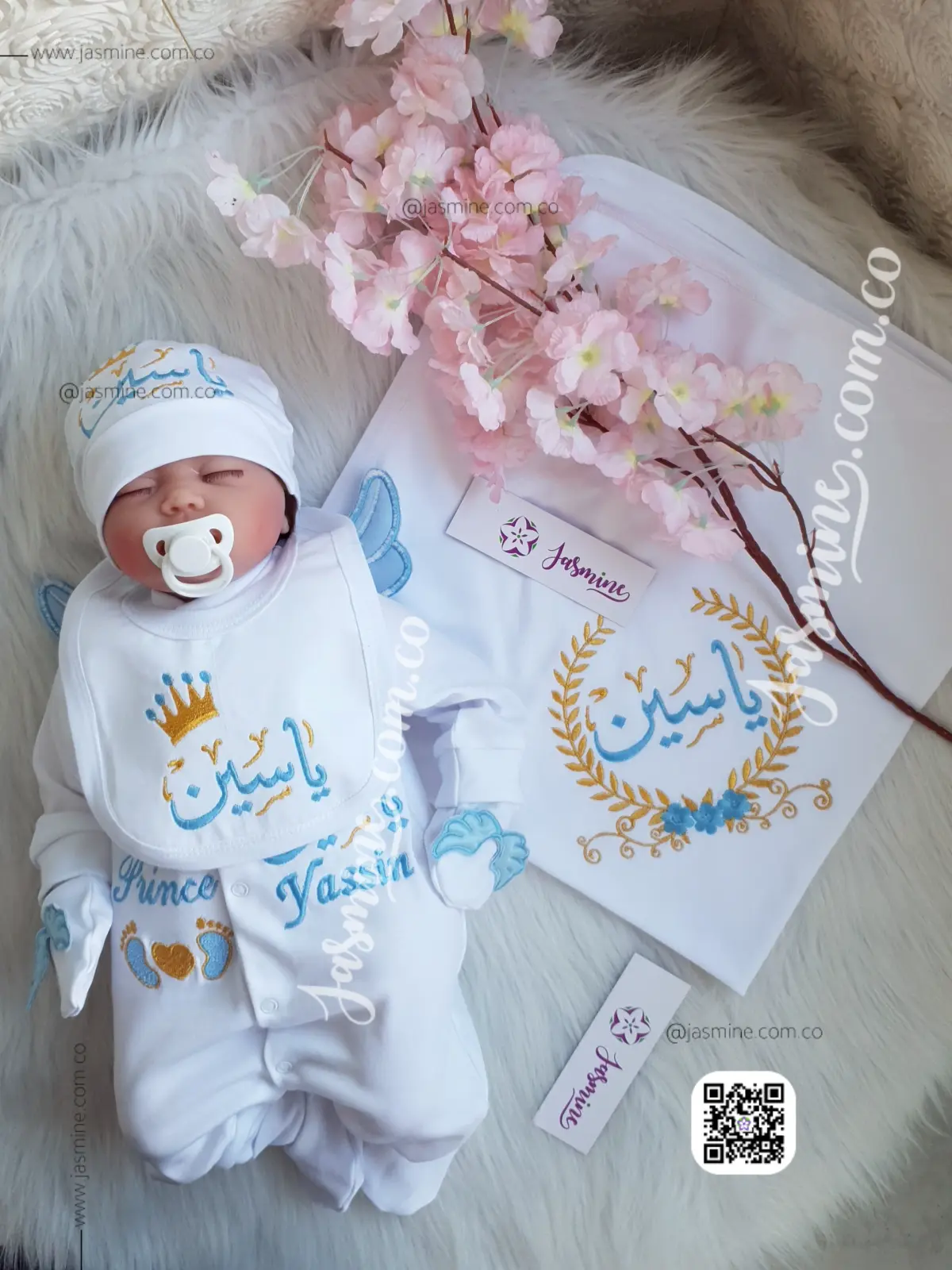  طقم  استقبال مولود تطريز  6 قطع قطن صيفي  (Yasssin ياسين ) جناحات بارزة وورد  