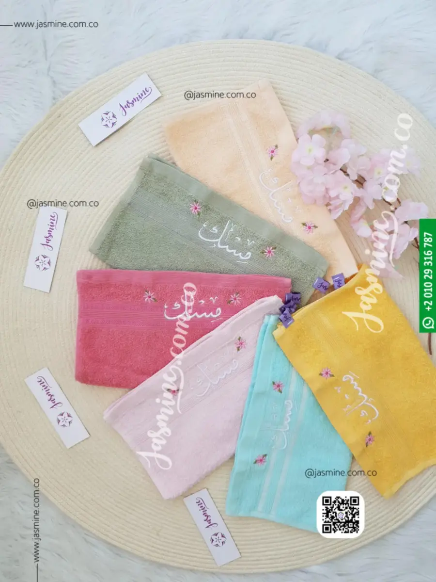 فوط بيبي صغيرة 6 قطع فوط قشط قطن مطرز بالاسم Misk مسك تصميم ورد ملون Cotton Soft Breathable Burping Towel Clothes (1)