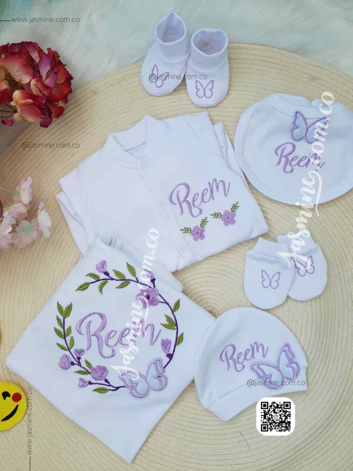 طقم استقبال مولود 6 قطع قطن بيور (REEM ريم) ورد وفراشات بارزة